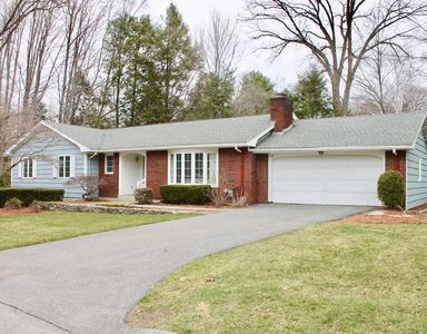 15 Linmoor Ter, Lexington, MA, 02420