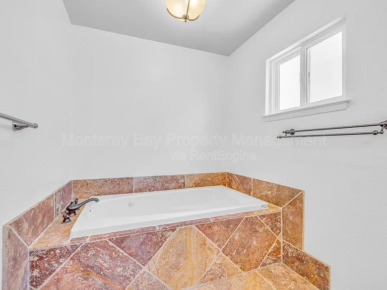 143 Seal Ct — Photo 9