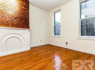 145 N 8th St #3B, Brooklyn, NY 11249