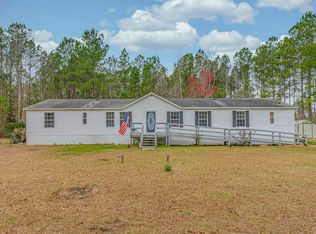 2197 Little Lamb Rd, Conway, SC 29527