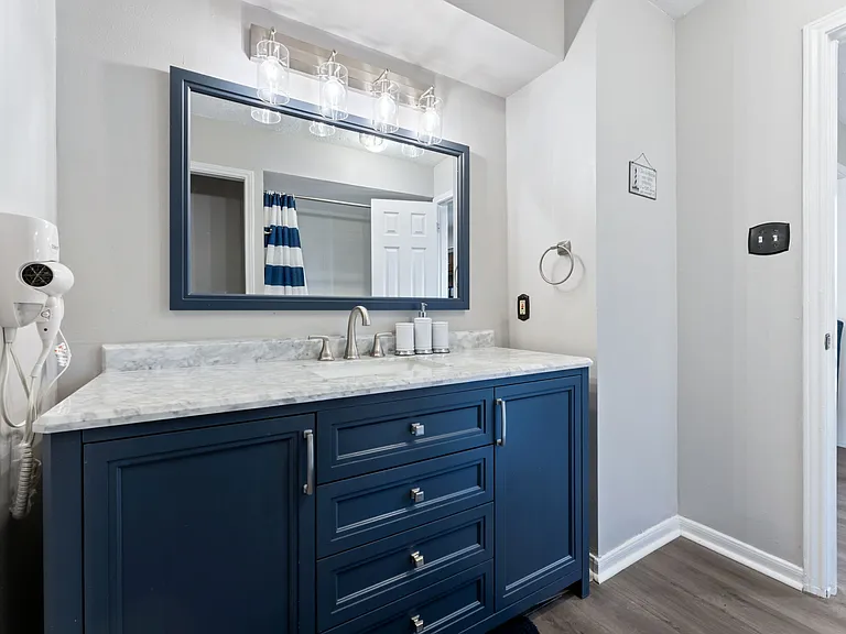 9123 Kerr Dr — Photo 53