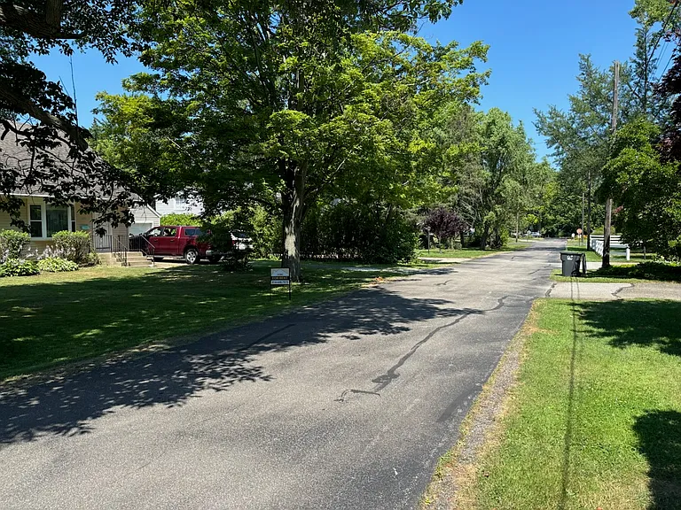 320 Strathmore Ave — Photo 35