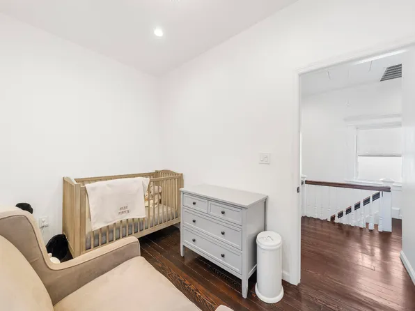 10 Apollo Street image 17 of 24