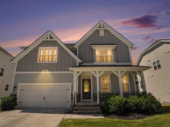 132 Woodstaff Ave, Wake Forest, NC 27587
