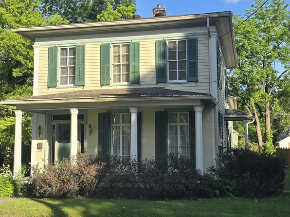 122 E Water St, Muncy, PA 17756
