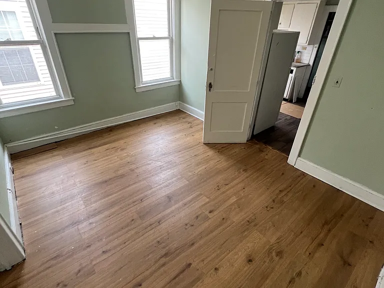 125 Mill Rd #1 — Photo 4