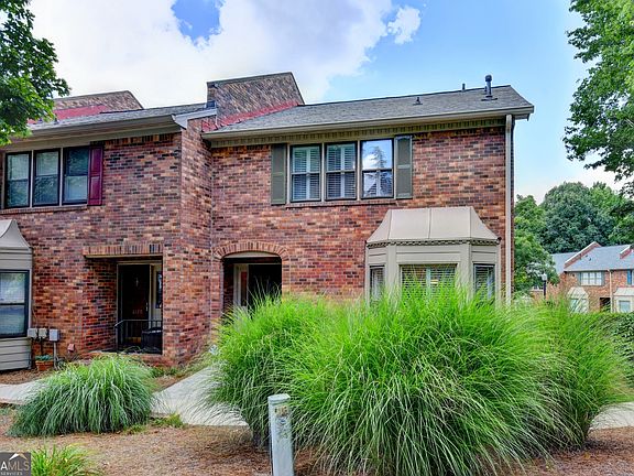 2nd image of 6110 Windsor Trace Dr