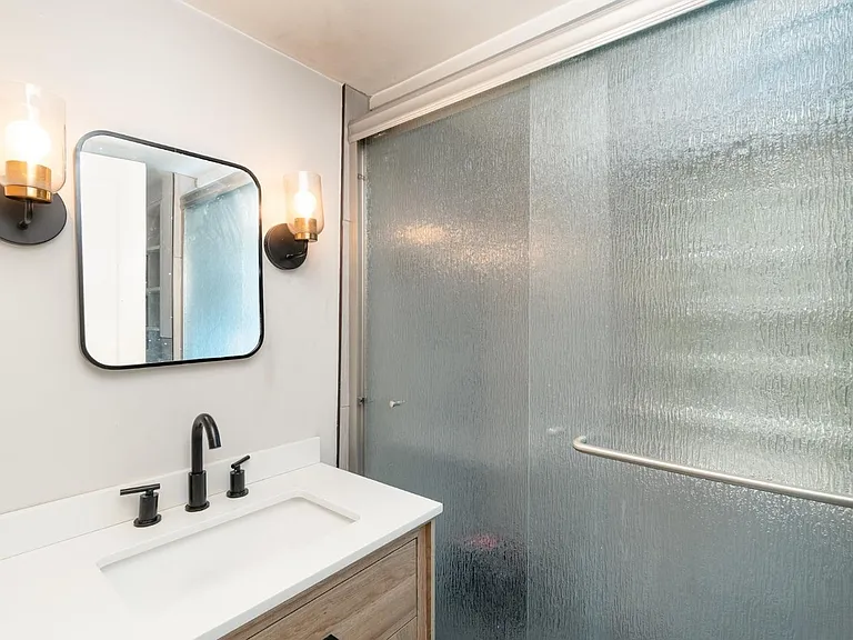 7620 Montgomery Rd — Photo 18