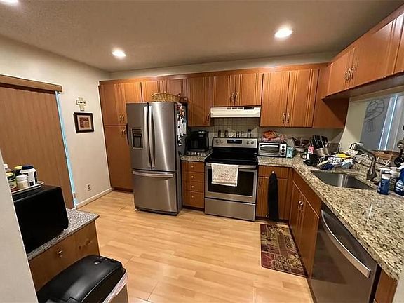 5th image of 4795 NW 22nd St