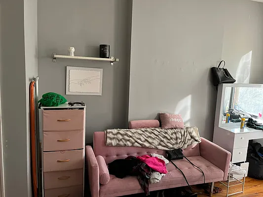 Rented by Yavne Management Inc. | media 5