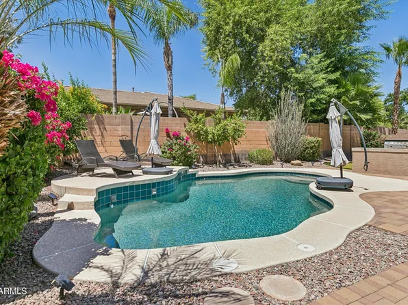 4342 W HACKAMORE Drive, Phoenix, AZ 85083