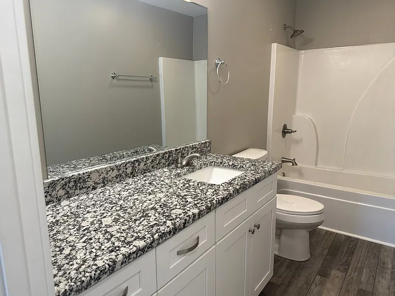 115 Buster Ln #B — Photo 10