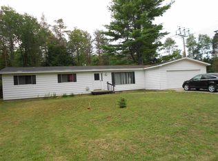 02750 Springvale Rd, Boyne Falls, MI 49713