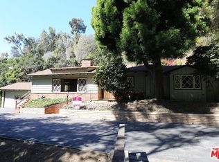 611 Hightree Rd, Santa Monica, CA 90402