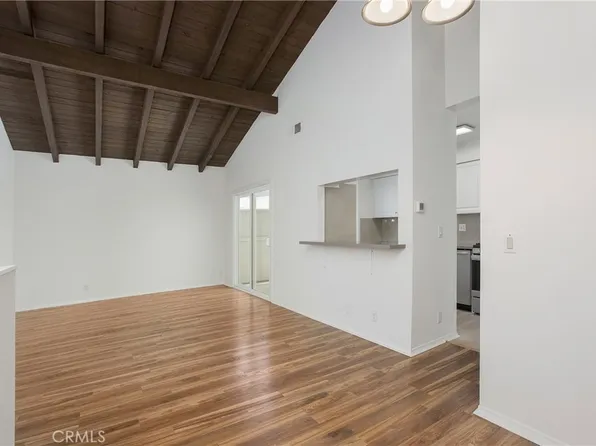 2960 S Greenville St Unit E, Santa Ana, CA 92704