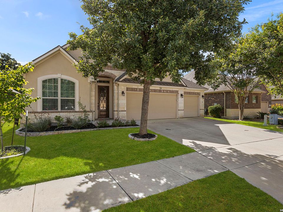 1st image of 109 Alder Woods