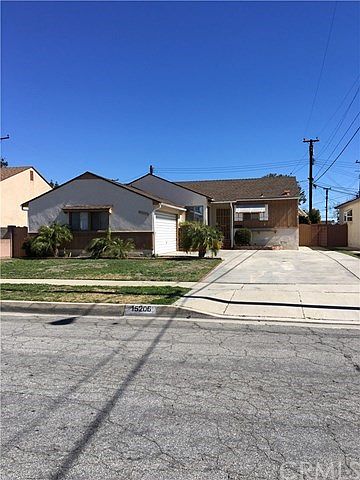 1st image of 15206 Allingham Ave