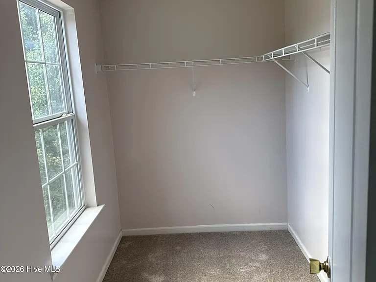 188 Eagleton Cir — Photo 18