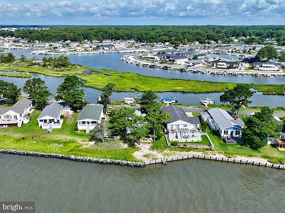 3rd image of 34696 W Harbor Dr #5682