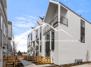 1182 S Reed St, Lakewood, CO 80232