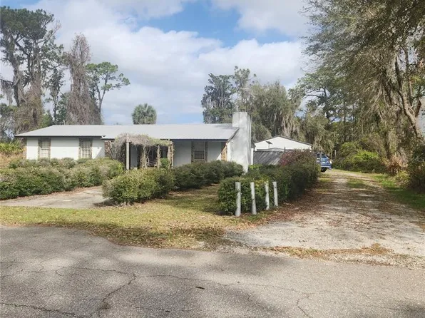 102 Eberhard Ave, Palatka, FL 32177