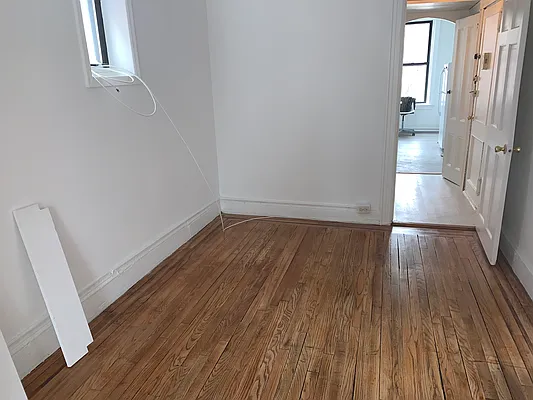Rented by American Way Real Estate Inc | media 17