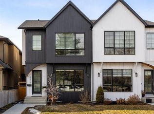 2615 E 30th St SW, Calgary, AB T3E 2M3