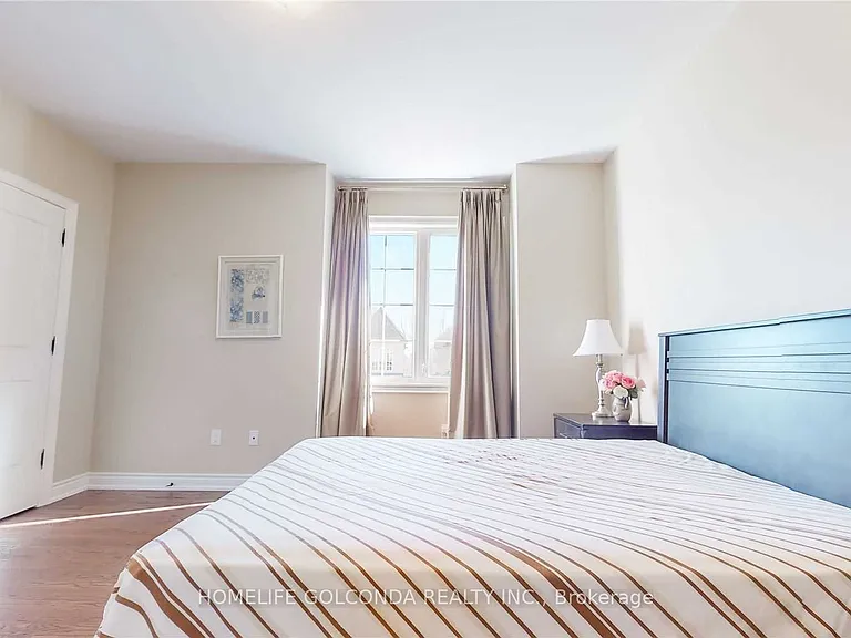 28 Stollery Pond Cres — Photo 21