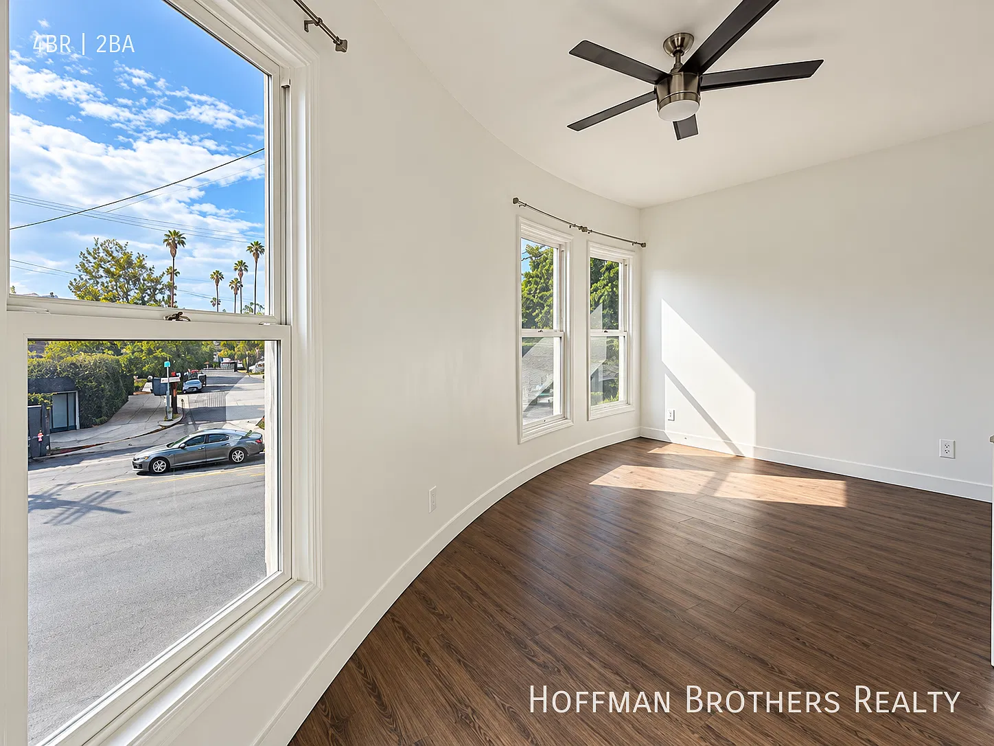 **1 Month Free (OAC)**Rehabbed 4-Bedroom Near West Adams with In-Unit Laundry & Parking! — Photo 3
