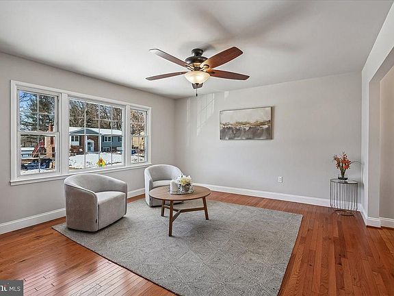 2nd image of 13509 Delaney Rd