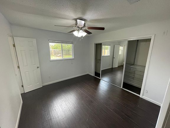 4th image of 7303 Carol Dr