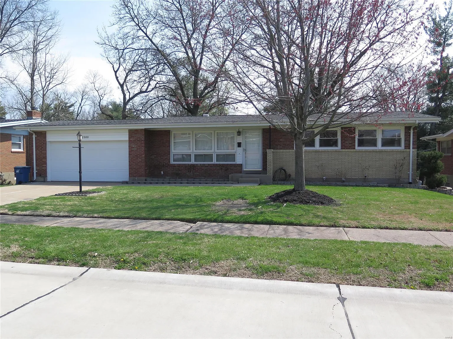 2300 Kenosho Ave photo 1