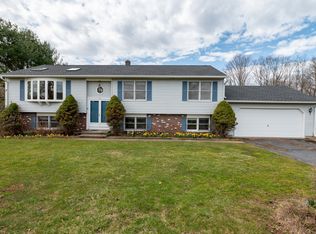 57 Hansen Farm Rd, North Haven, CT 06473