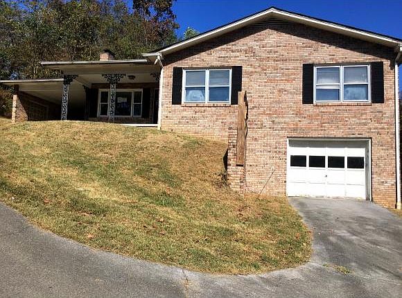 1st image of 108 Morsby Ct
