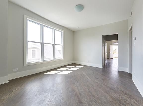 5th image of 1914 N Kedzie Ave APT 1