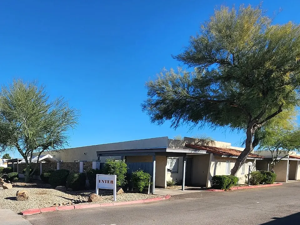 Glendale Groves