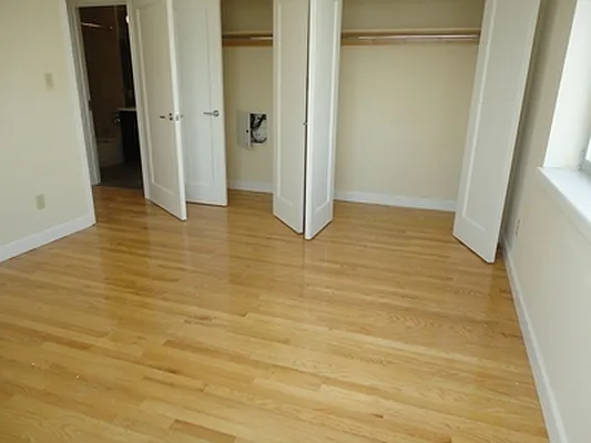 Rented by Urban Realty NYC | media 15