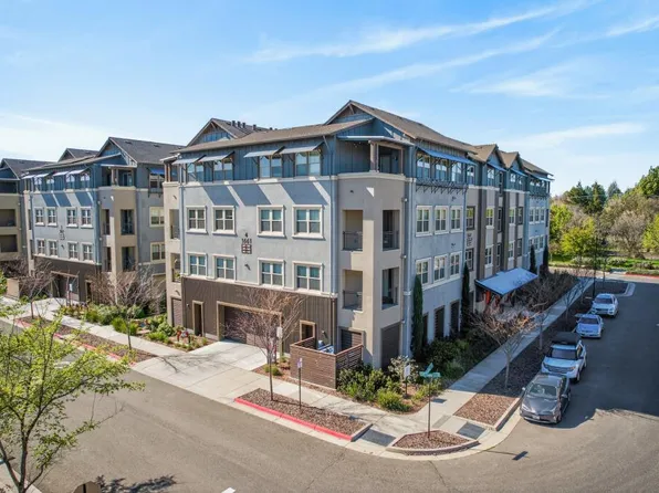 1661 Spring St #443, Davis, CA 95616