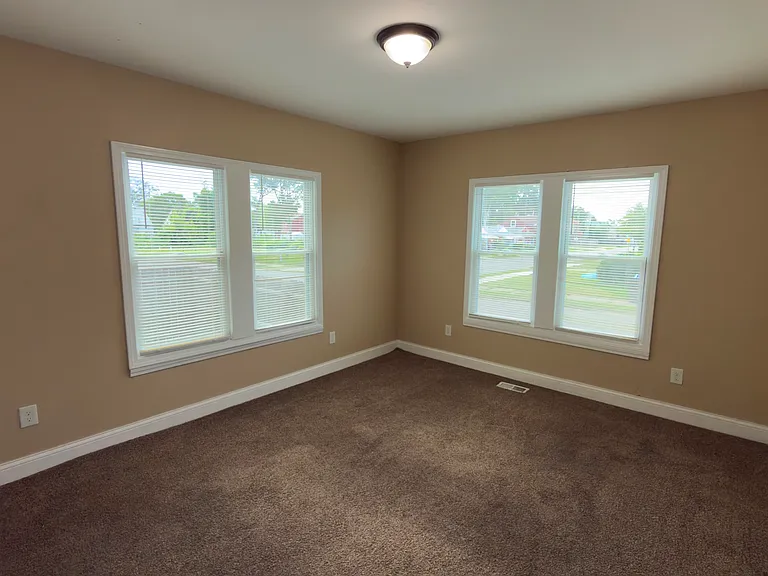 7531 Mackenzie St #7 — Photo 5