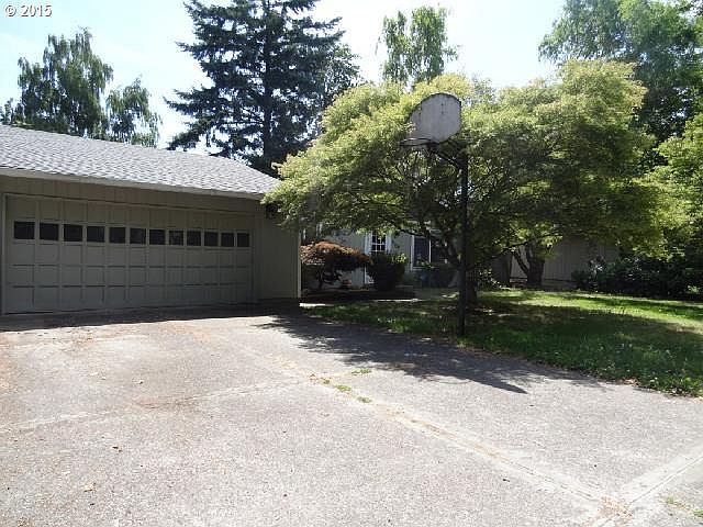 1st image of 4117 NE 44th Ave