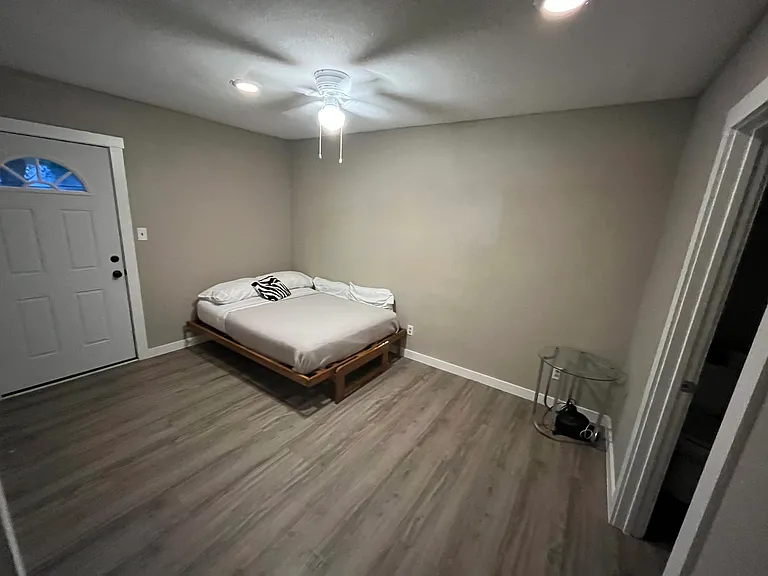 606 Walnut Cir — Photo 13