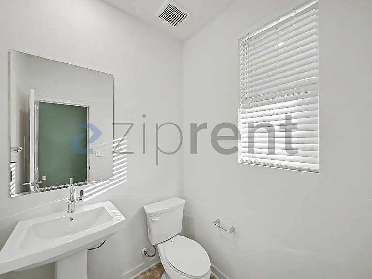 15796 Caterpillar Dr — Photo 14
