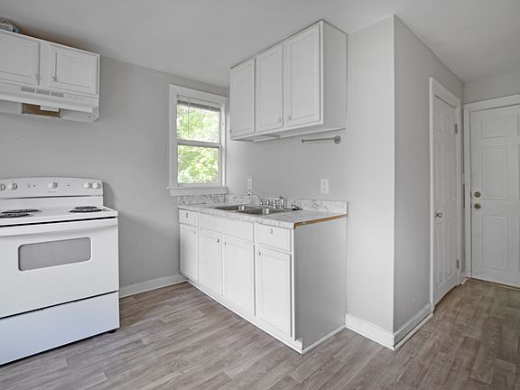 2nd image of 2905 Wickham Ave APT B