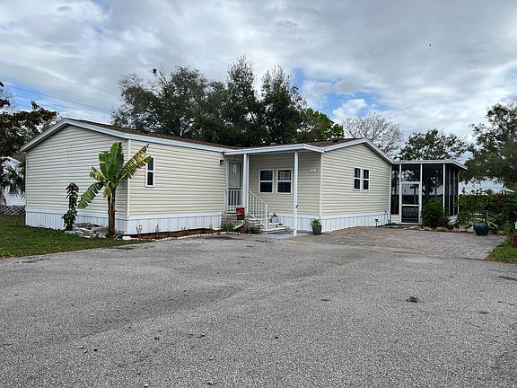2nd image of 1563 Barkwood Ln #91
