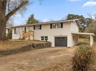 6205 Hadley Dr, Chattanooga, TN 37416