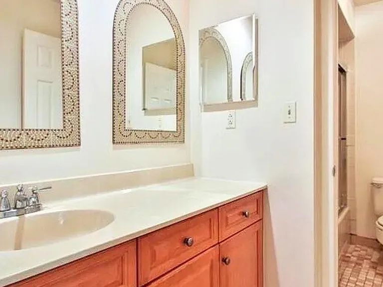700 Mainsail Ln #700 — Photo 5