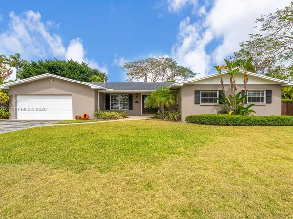 10721 SW 124th St, Miami, FL 33176