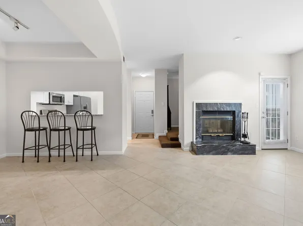 240 Renaissance Pkwy NE APT 211, Atlanta, GA 30308