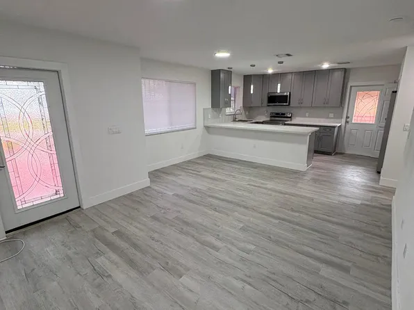 4951 NW 21st Ave, Miami, FL 33142