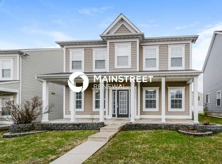 2016 Village Glen Dr, Wentzville, MO 63385